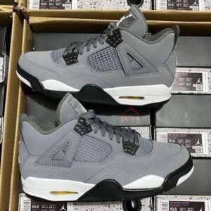 Jordan 4 Retro - cool grey